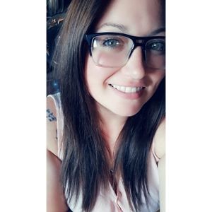 Meet your Posher, Chrissy